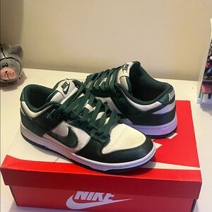 Nike Forest Green and White Sneakers